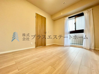 【洋室】 | ワコーレラグナ離宮南 | シンプルな洋室でお部屋のコーディネートが楽しめます♪お好みのスタイルに彩ってお気に入りの空間に♪