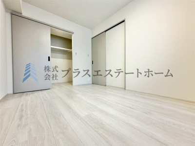 【洋室】 | 中山手コーポ | リノベーションで付加価値をプラスし、ただの『住まい』ではなく『癒しのある空間』 に仕上がっております