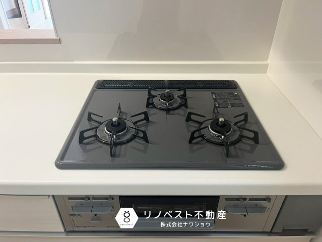 東大阪市西上小阪のキッチン|【リノベスト不動産】土日祝も営業中！HPより来店予約も可能です◎
