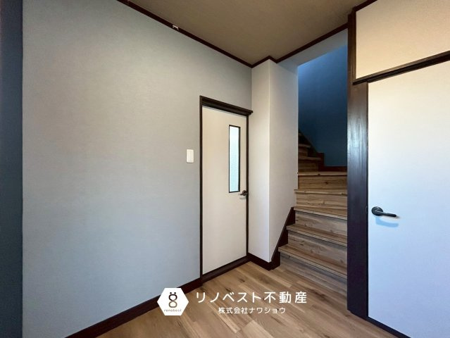 東大阪市玉串元町2丁目の玄関|【リノベスト不動産】テナント物件は東大阪市含む大阪府下でご紹介可能です◎
