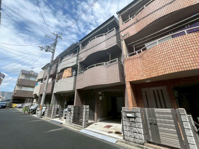東大阪市末広町の前面道路含む現地写真|【リノベスト不動産】リフォーム・リノベーションのご相談も承ります♪
