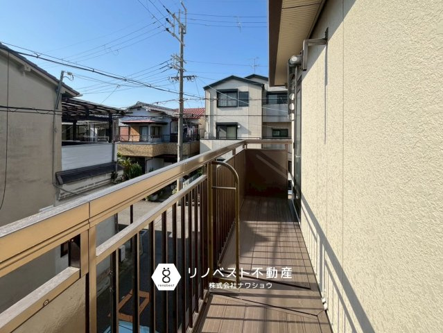 東大阪市加納1丁目のバルコニー|【リノベスト不動産】女性スタッフ・男性スタッフ共に活躍中！
