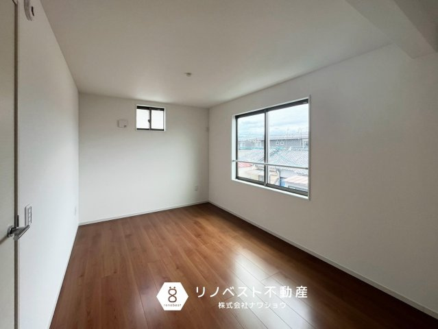 東大阪市南上小阪1期の外観|【リノベスト不動産】女性スタッフ・男性スタッフ共に活躍中！
