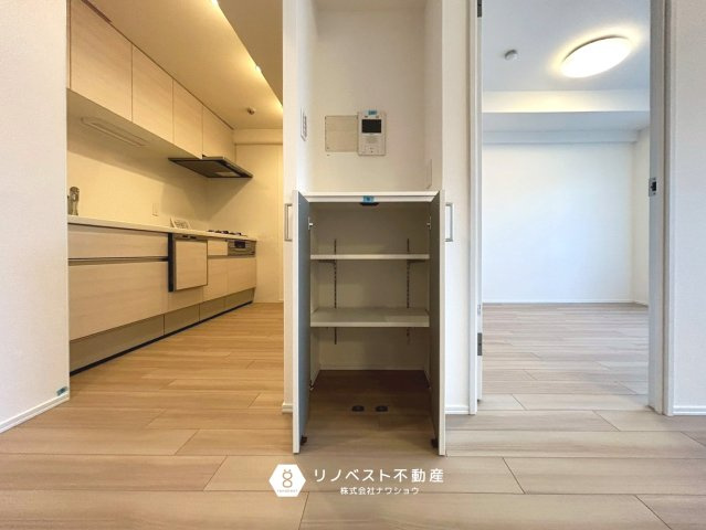 ライオンズマンション東花園の収納|使用頻度の高い小物の収納などに便利です◎