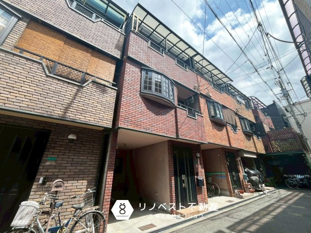 大阪市東成区東今里３丁目の前面道路含む現地写真|【リノベスト不動産】弊社は近鉄大阪線・奈良線『布施』駅から徒歩2分の場所にございます♪
