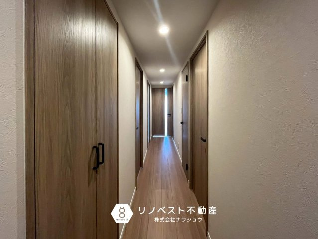 イトーピア枚岡公園の玄関|【リノベスト不動産】テナント（事業用）物件のご紹介も可能です。事務所移転・新規開業等お気軽にご相談ください♪