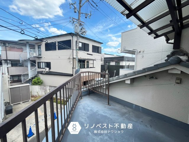 東大阪市大蓮東2丁目のバルコニー|【リノベスト不動産】テナント（事業用）物件のご紹介も可能です。事務所移転・新規開業等お気軽にご相談ください♪
