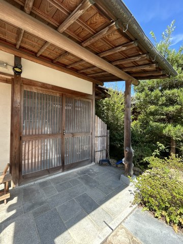 円座町　戸建の玄関|リフォーム前の写真です。