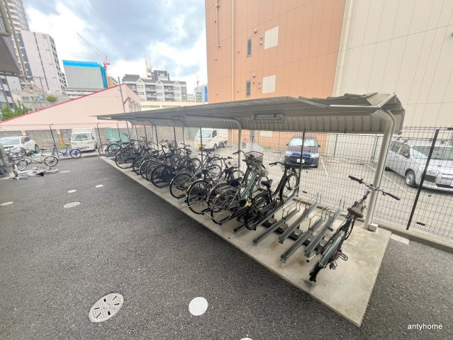 エスリード南堀江リバーサイド 仲介手数料無料の駐車場