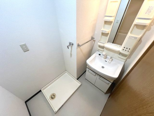 シティプラザ深江北町の独立洗面台