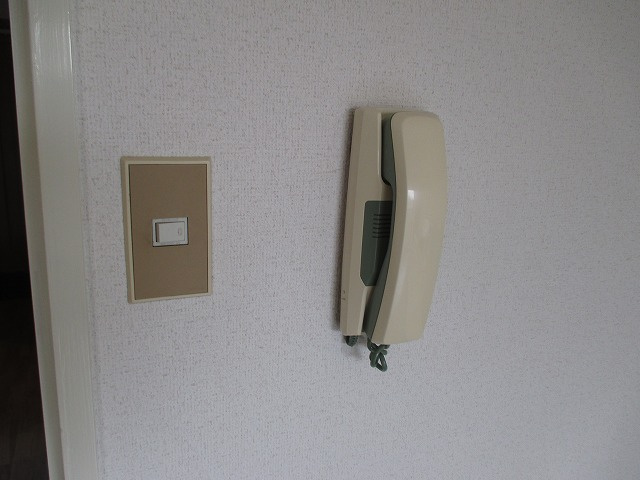 ホワイトハイツカドタ