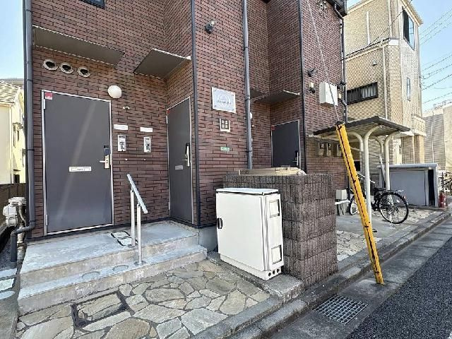 練馬区貫井３丁目のアパートのエントランス