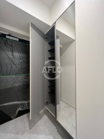 スプランディッド難波WESTⅡの収納|スプランディッド難波WESTII　シューズボックス