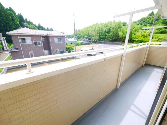 山武市木原　中古戸建のバルコニー|内外装リフォーム済み令和8年6月 敷地約102坪 ２LDK平成17年11月築 システムキッチン新品