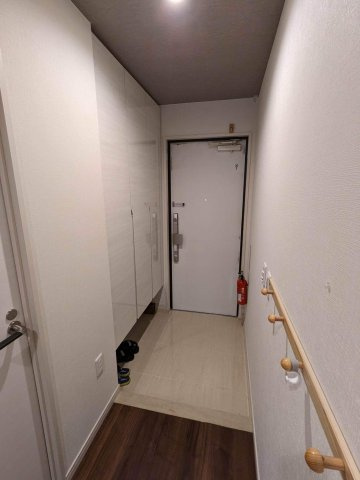 ティアレ首里桃原町の玄関|きれいな玄関です！