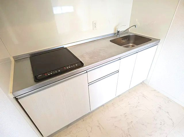 神戸市東灘区深江北町３丁目の賃貸マンションのキッチン