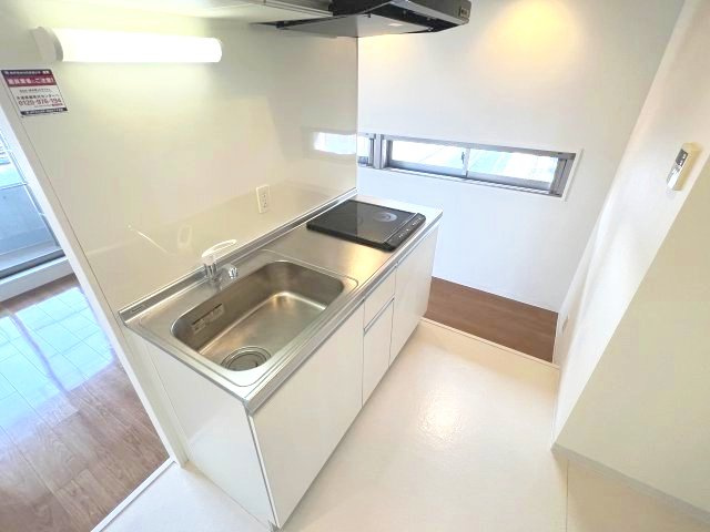 神戸市東灘区深江北町３丁目の賃貸マンションのキッチン