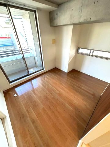 神戸市東灘区深江北町３丁目の賃貸マンションの居間・リビング