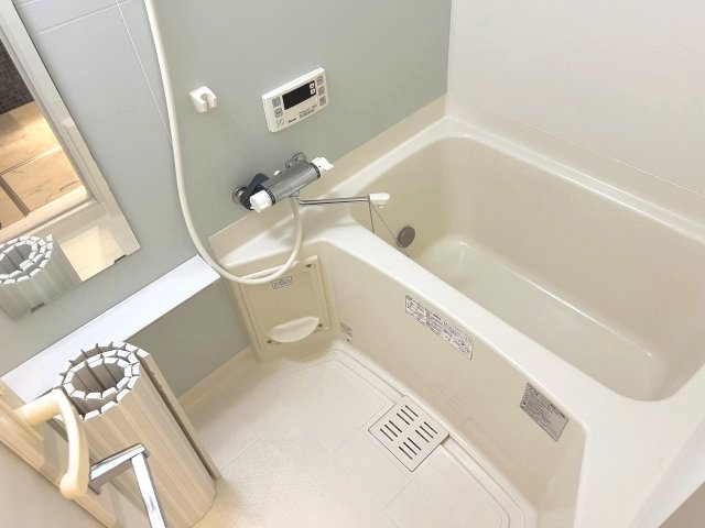 神戸市東灘区深江北町３丁目の賃貸マンションの浴室