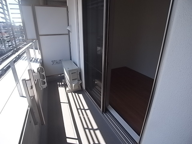神戸市東灘区深江北町３丁目の賃貸マンションのバルコニー