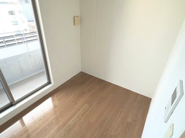 神戸市東灘区深江北町３丁目の賃貸マンションの居間・リビング