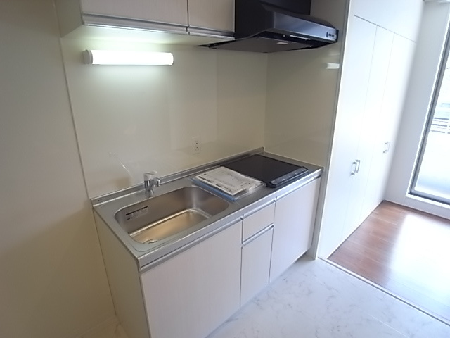 神戸市東灘区深江北町３丁目の賃貸マンションのキッチン