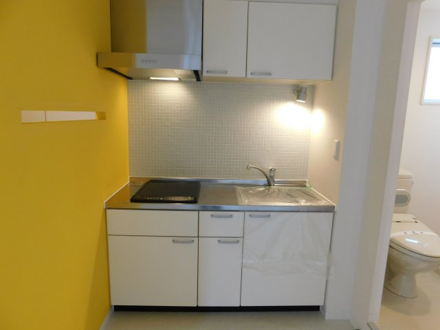 神戸市灘区岩屋中町３丁目の賃貸マンションのキッチン