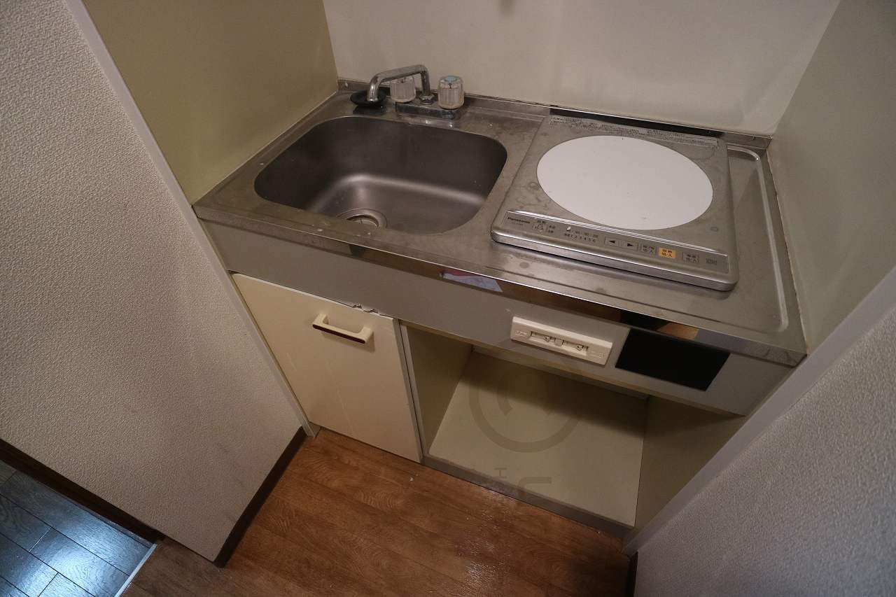 神戸市灘区大和町４丁目の賃貸マンションのキッチン