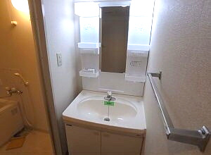 神戸市東灘区深江北町３丁目の賃貸マンションの洗面所