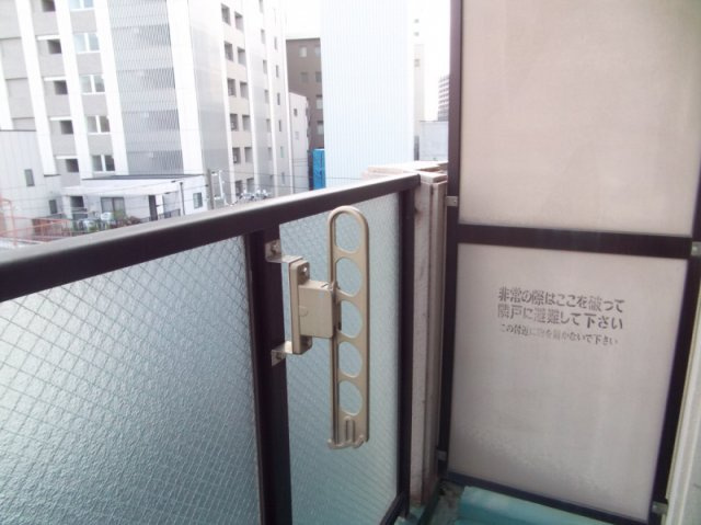 神戸市中央区下山手通４丁目の賃貸マンションのバルコニー