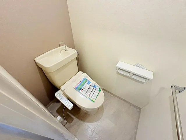 神戸市東灘区甲南町４丁目の賃貸マンションのトイレ