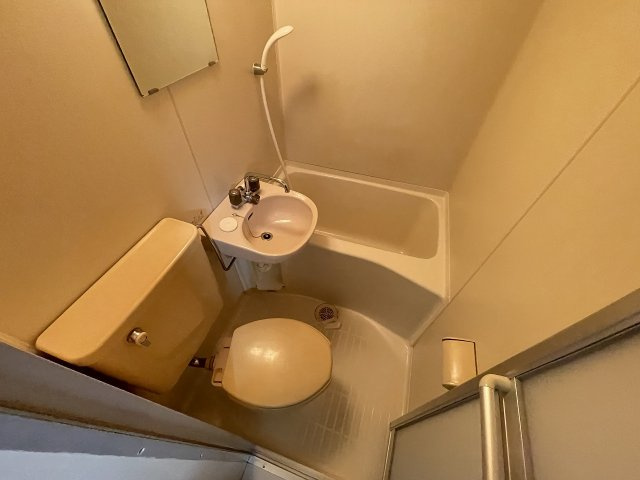 神戸市中央区八雲通４丁目の賃貸マンションの浴室
