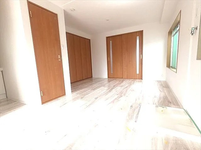 神戸市東灘区住吉本町２丁目の賃貸マンションの居間・リビング