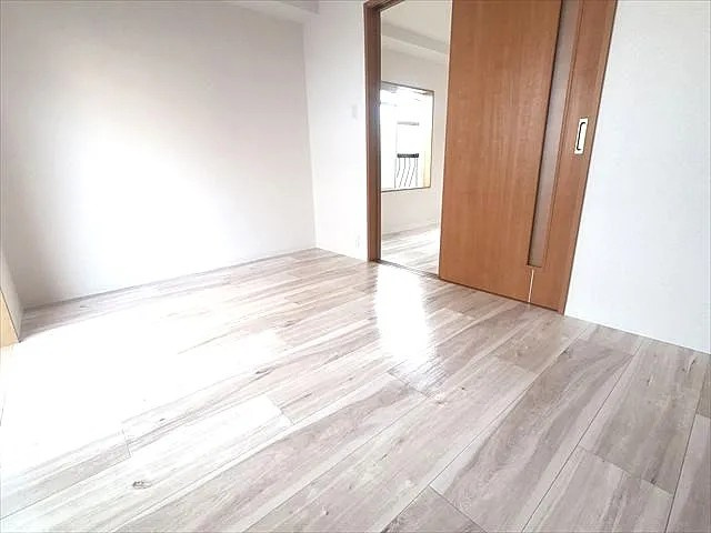 神戸市東灘区住吉本町２丁目の賃貸マンションの居間・リビング