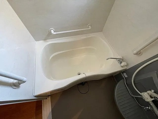 芦屋市大桝町の賃貸マンションの浴室