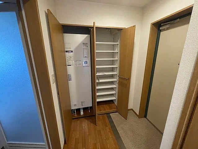 芦屋市大桝町の賃貸マンションの玄関
