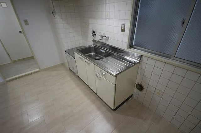 神戸市灘区原田通１丁目の賃貸マンションのキッチン