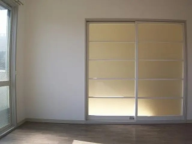 芦屋市松浜町の賃貸マンションの居間・リビング