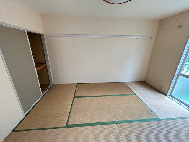 芦屋市松浜町の賃貸マンションの居間・リビング