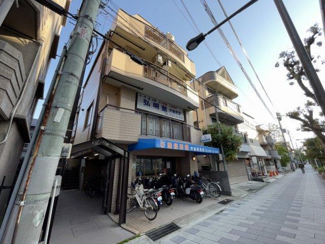 芦屋市浜町の賃貸マンションの外観