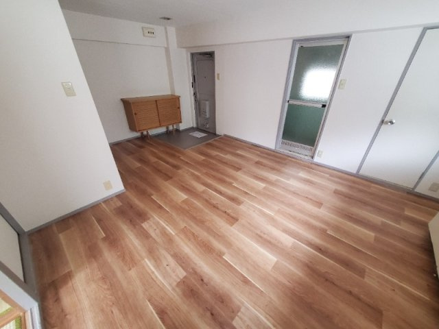 グリーンヒル芦屋の居間・リビング
