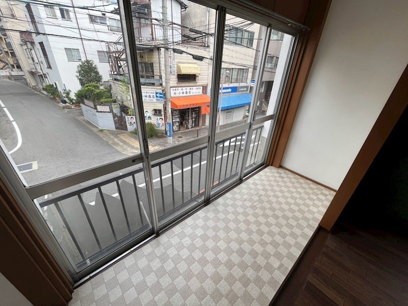 神戸市中央区花隈町の賃貸マンションのバルコニー