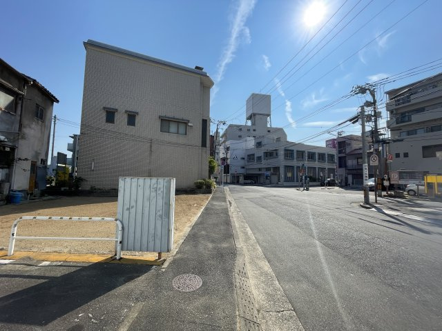 己斐本町1丁目　土地の前面道路含む現地写真|前面道路からよく見える立地ですので、店舗や事務所としての使用もおすすめです。