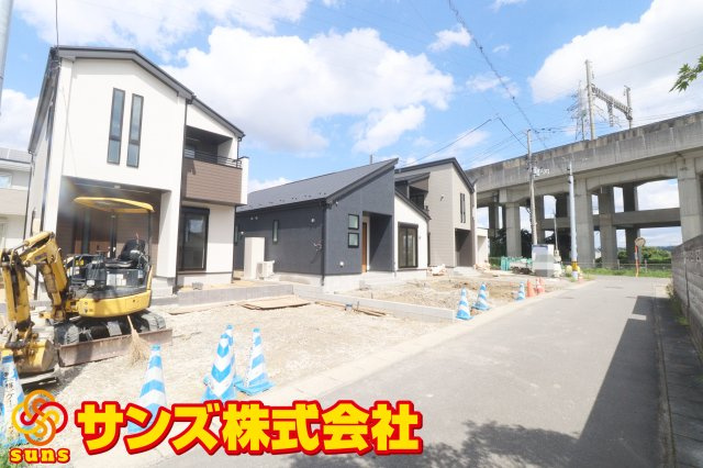 郡山市富久山町久保田字岡ノ城　　　2号棟　　　行健小学校、行健中学区の外観|南西側から見た外観♪