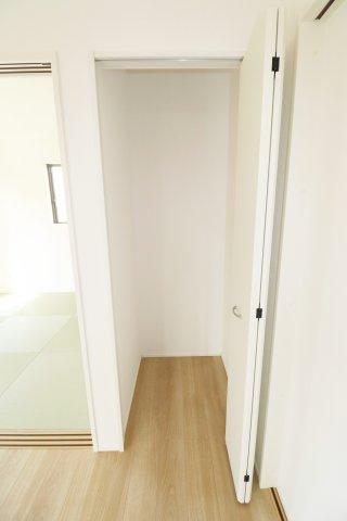 郡山市富久山町久保田字岡ノ城　　　2号棟　　　行健小学校、行健中学区の収納|※同社施工例