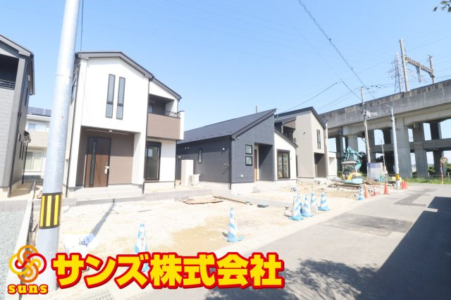 郡山市富久山町久保田字岡ノ城　　　2号棟　　　行健小学校、行健中学区の外観|南側から見た外観♪