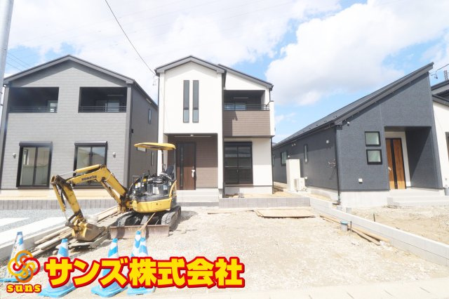 郡山市富久山町久保田字岡ノ城　　　2号棟　　　行健小学校、行健中学区の外観|南側から見た外観♪