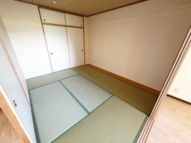 カルムフォーレ千里山の和室