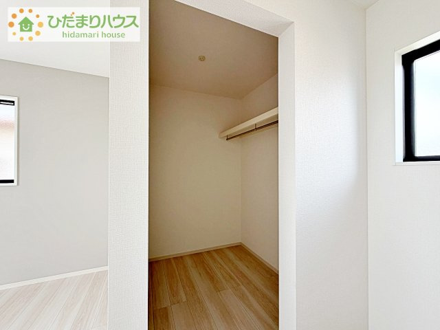 【収納】 | つくばみらい市谷井田10期　新築戸建 | 新婚さんにおすすめ！奥様に喜ばれる収納たっぷりのウォークインクローゼット付きです☆