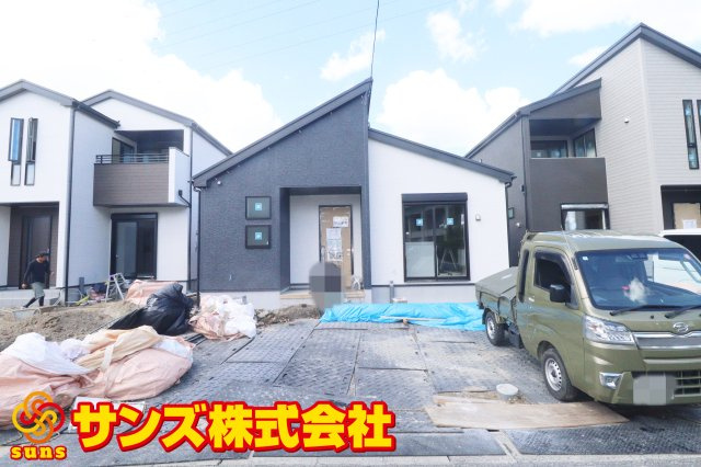 郡山市富久山町久保田字岡ノ城　　　３号棟　　　行健小学校、行健中学区の外観|南側から見た外観♪